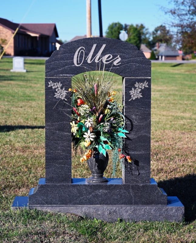 Oller Black Variegated Memorial