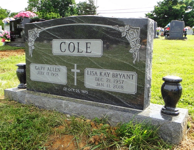 Cole Variegated Black Stone Monument